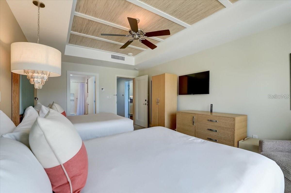 WATERLINE VILLAS & MARINA - Residential