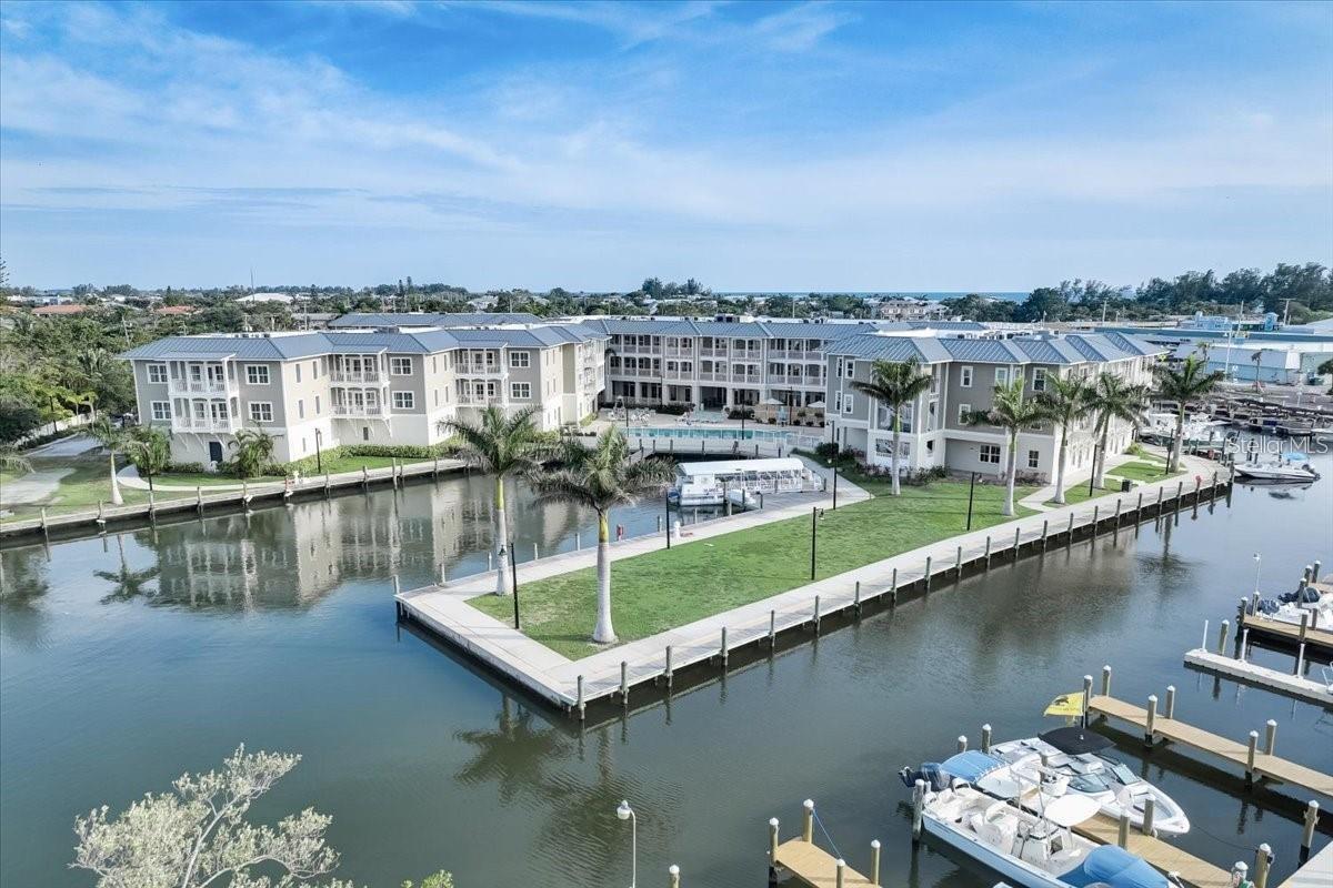 WATERLINE VILLAS & MARINA - Residential