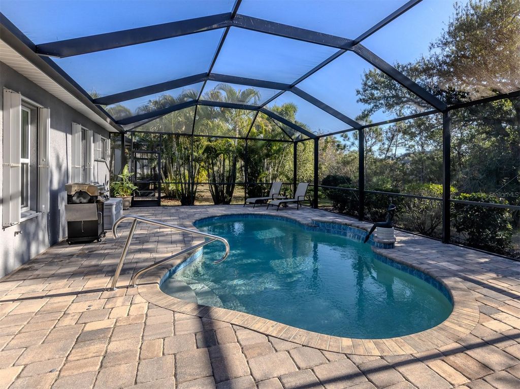 Photo of 12277 Stuart Drive, Venice, FL 34293 (MLS # N6142018)