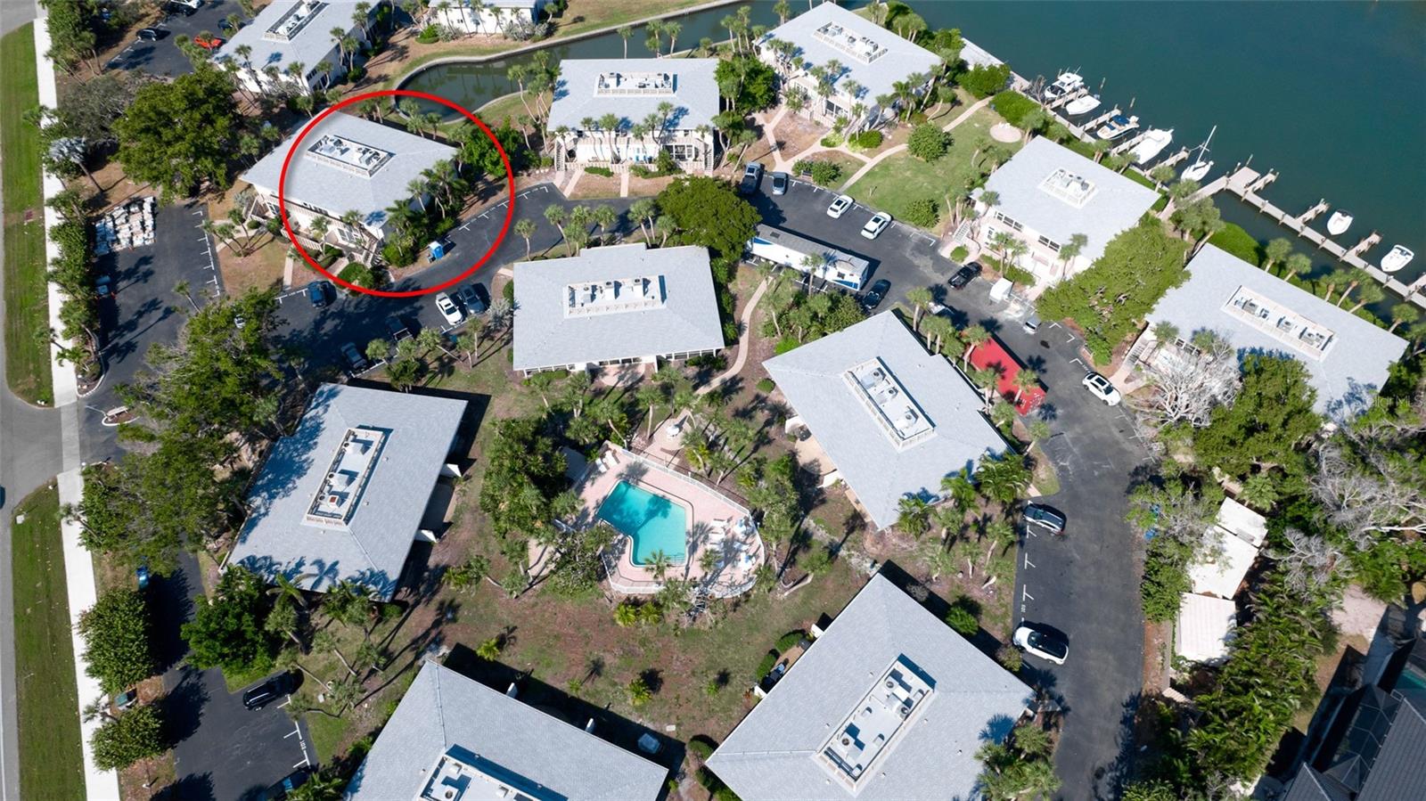 WHITNEY BEACH - Residential