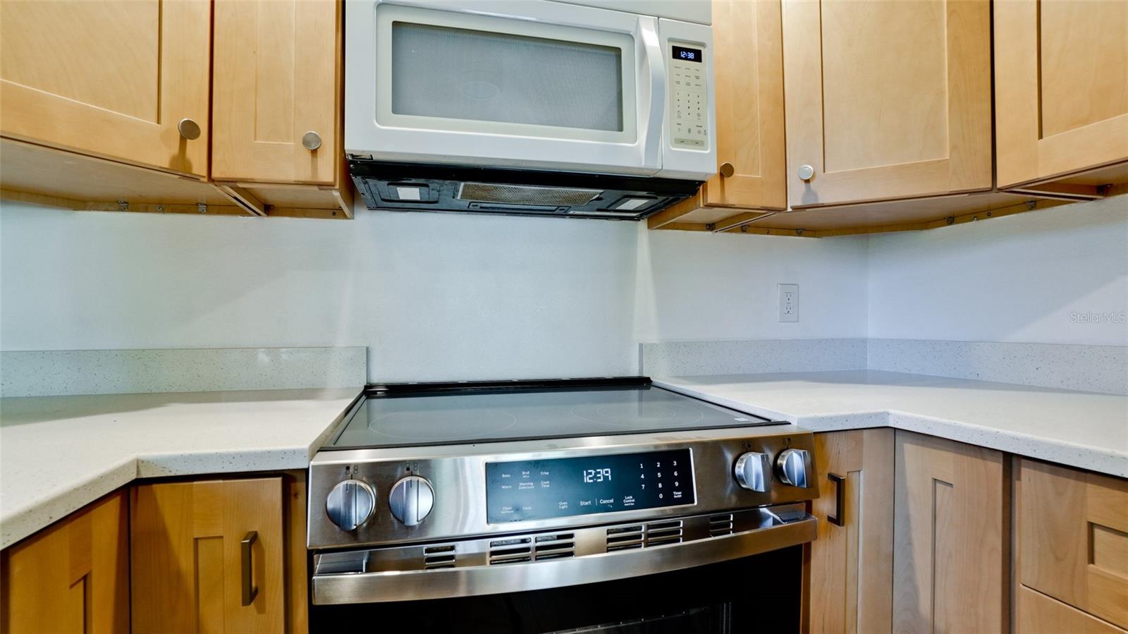 WHITNEY BEACH - Residential