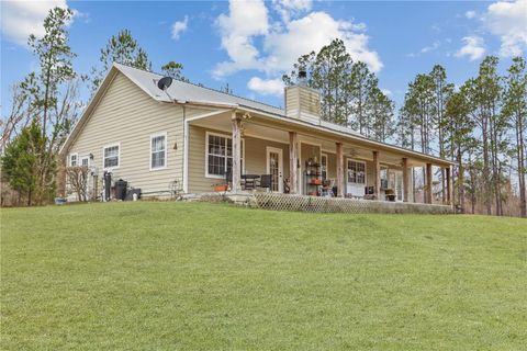 A home in FORT WHITE