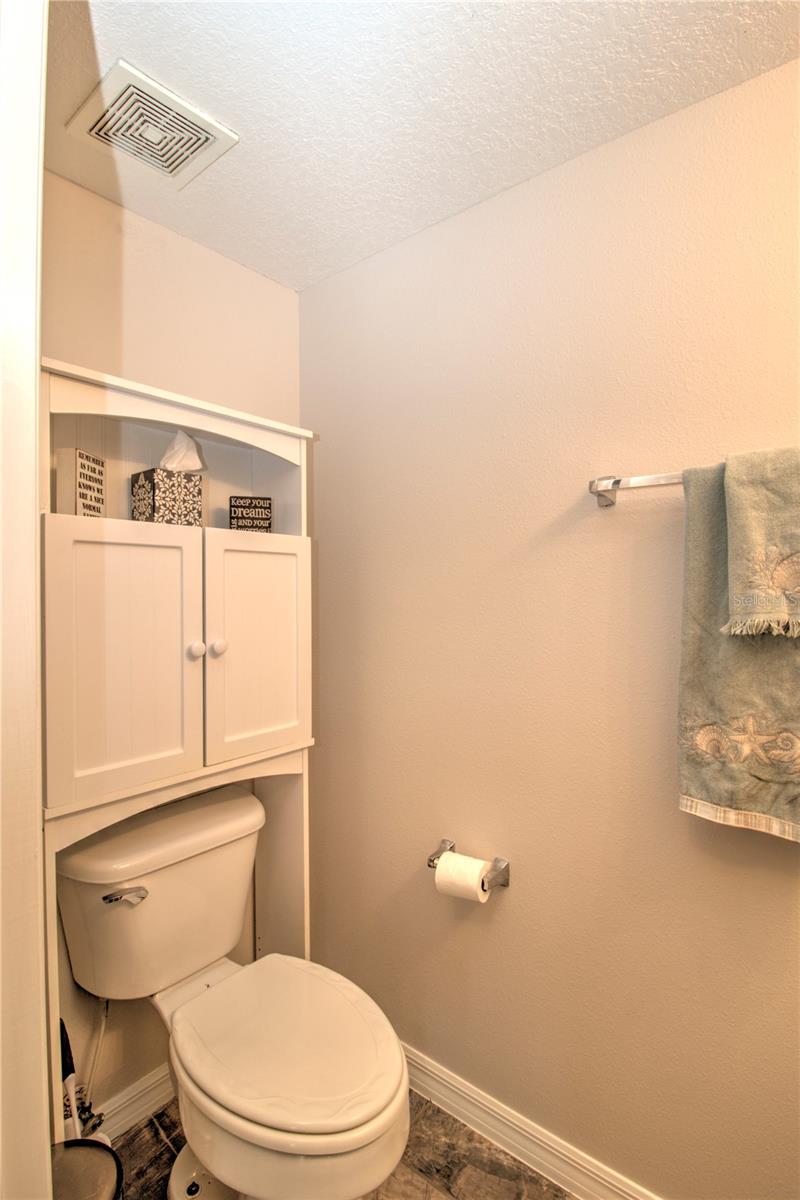 SILVER SPRINGS SHORES - Residential