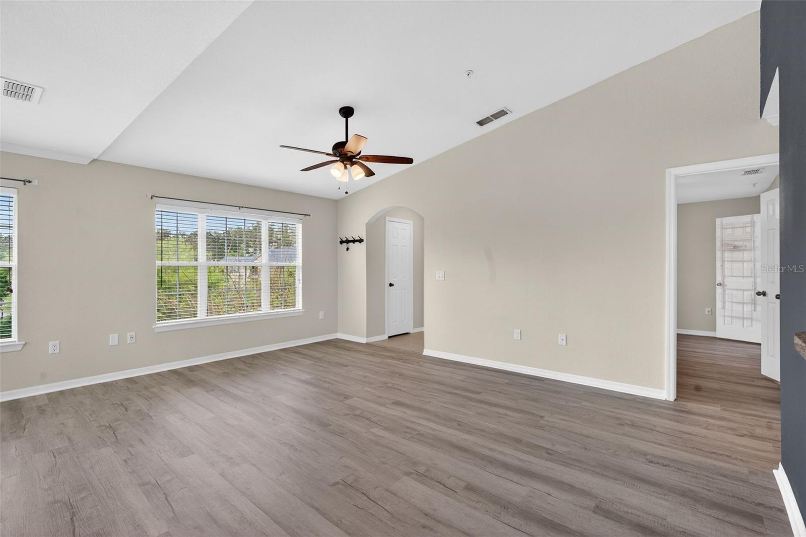 RESERVE AT PT MEADOWS CNDO - Residential