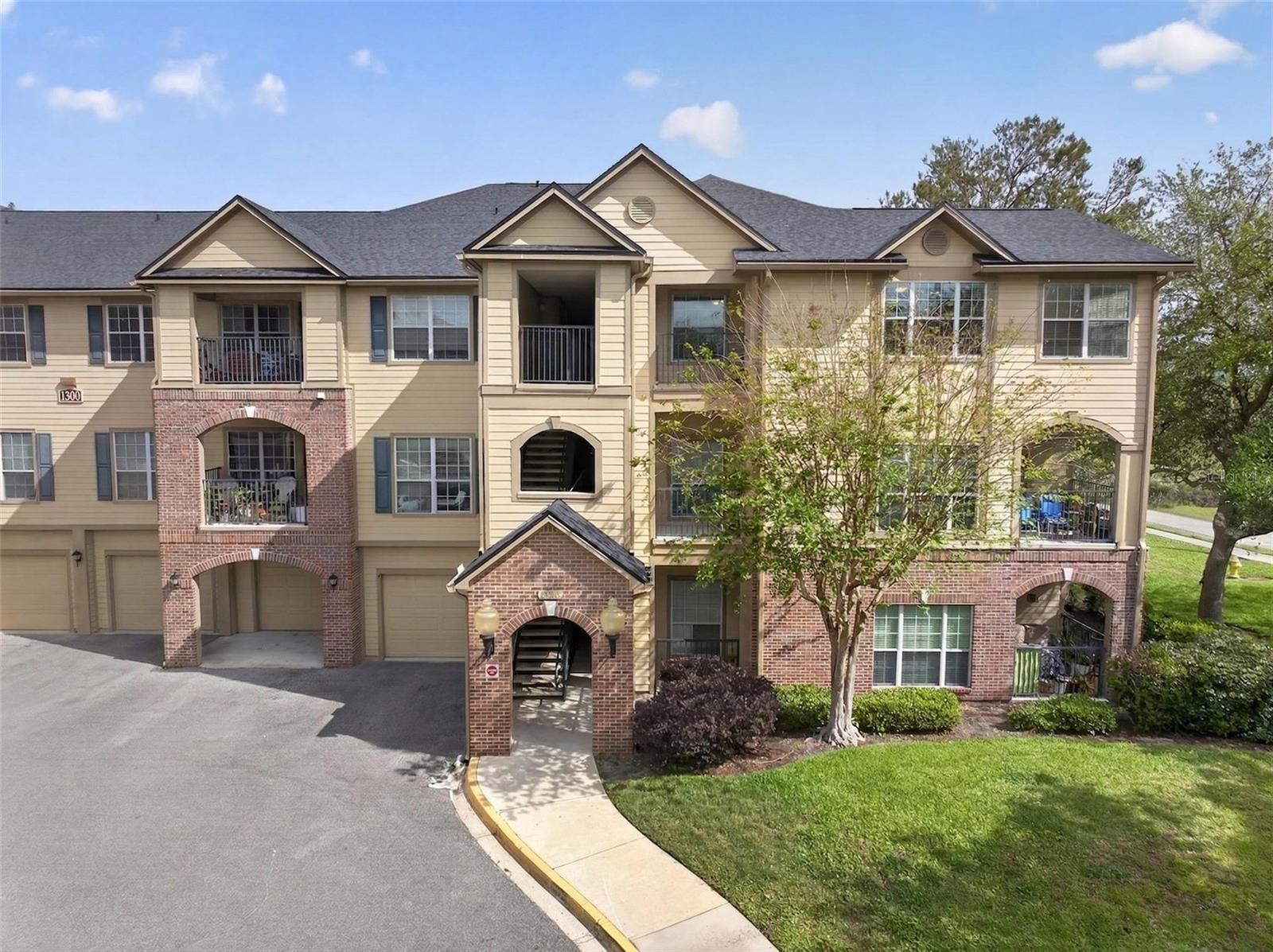 RESERVE AT PT MEADOWS CNDO - Residential