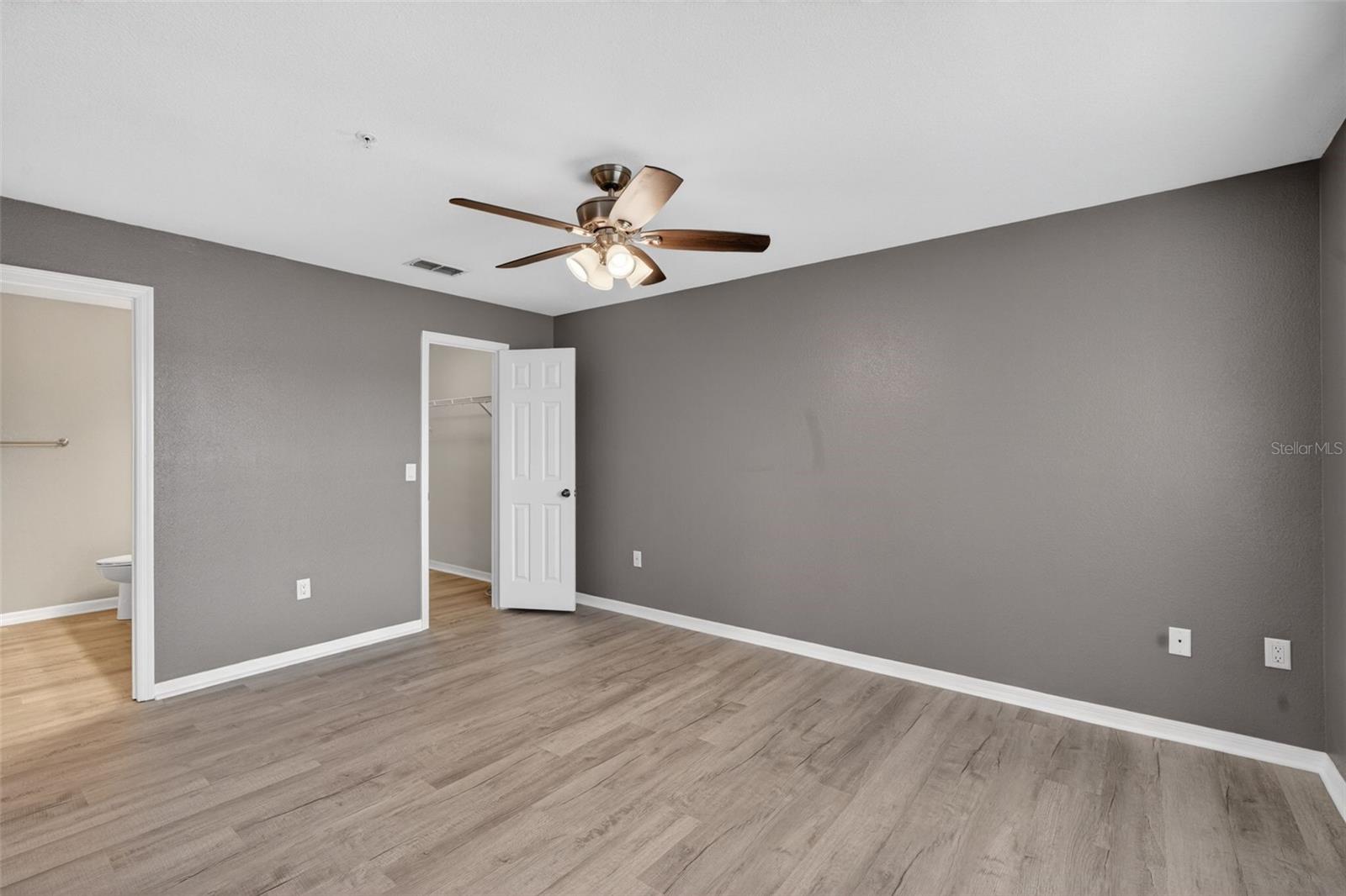 RESERVE AT PT MEADOWS CNDO - Residential