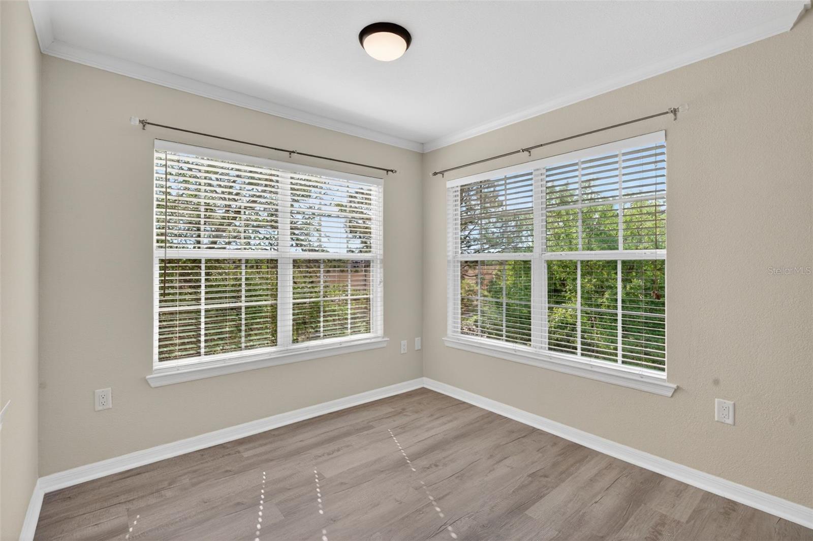 RESERVE AT PT MEADOWS CNDO - Residential