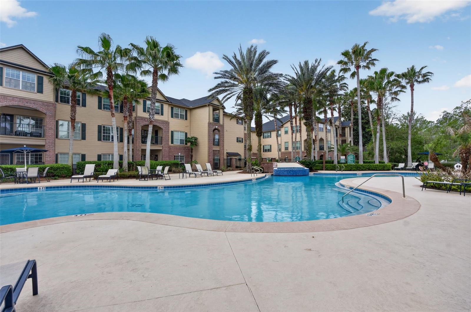 RESERVE AT PT MEADOWS CNDO - Residential