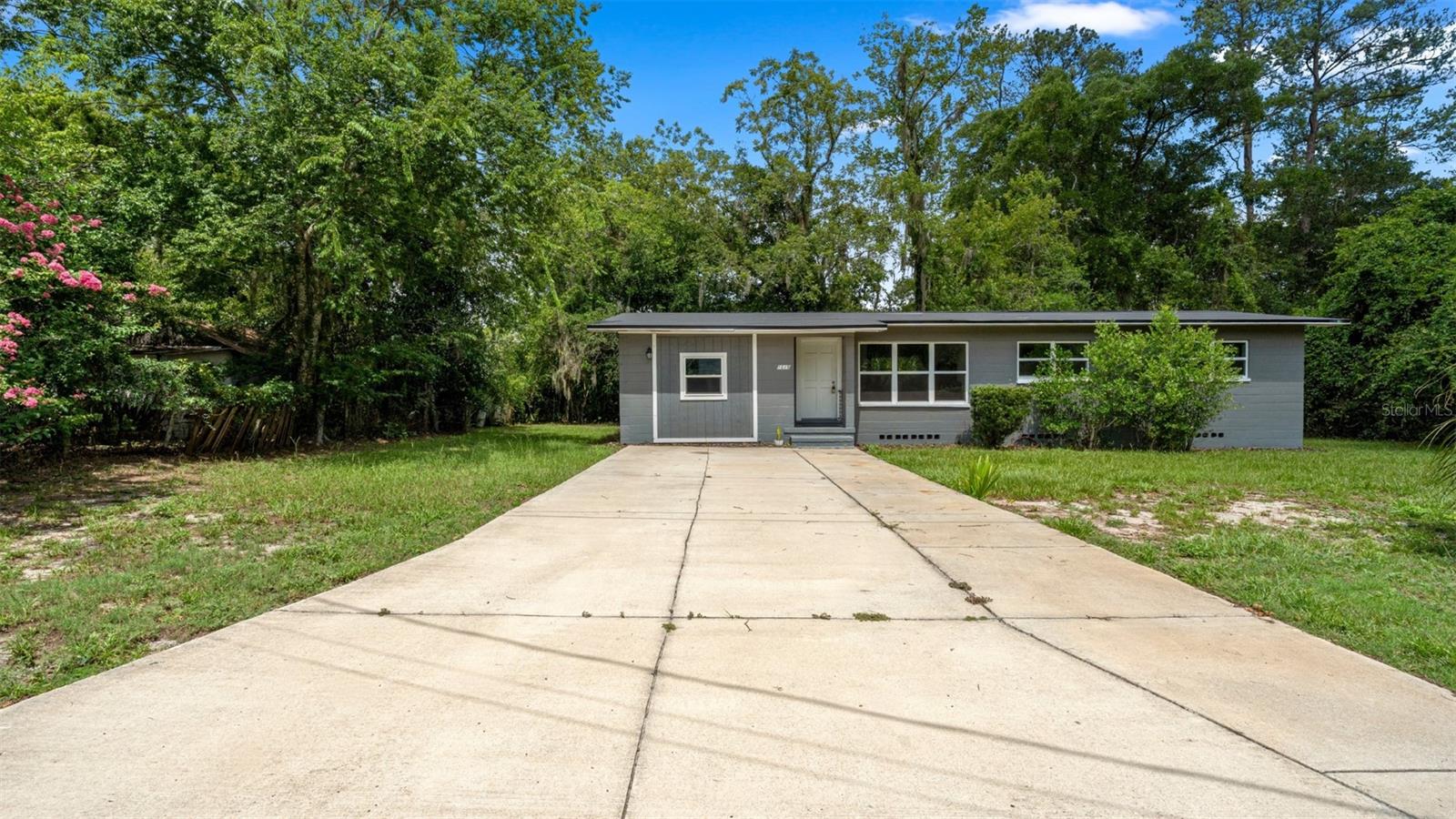 1015 SE 10TH TERRACE