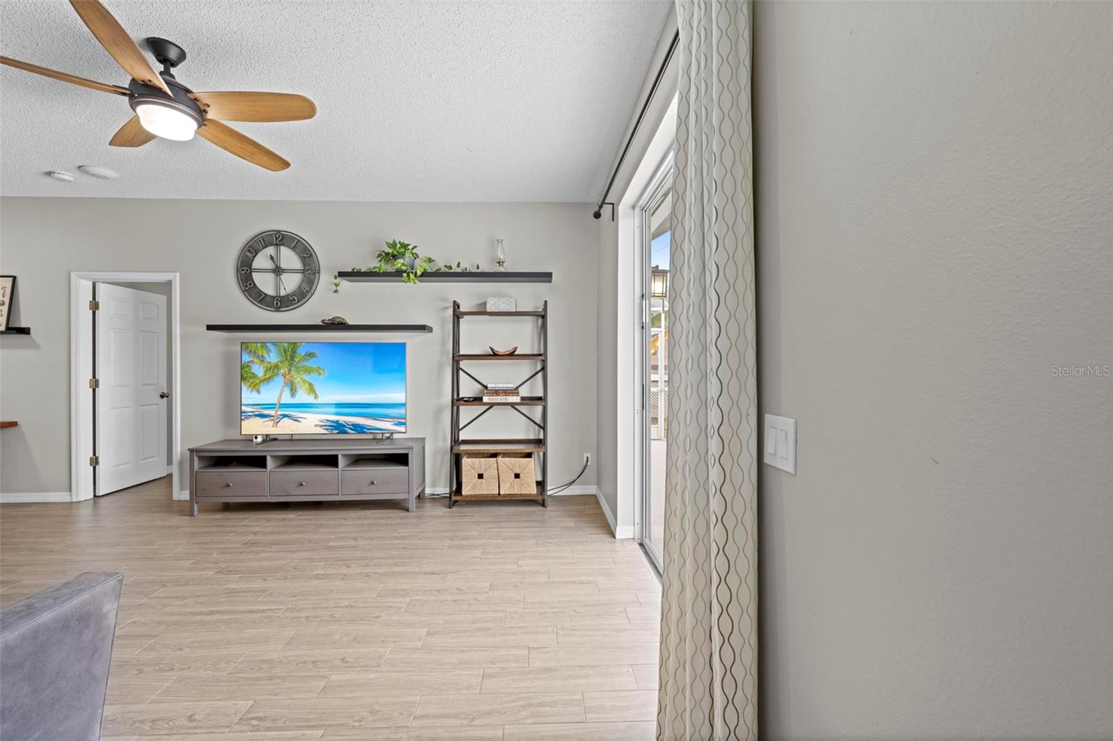 FOX WOOD PH 5 - Residential