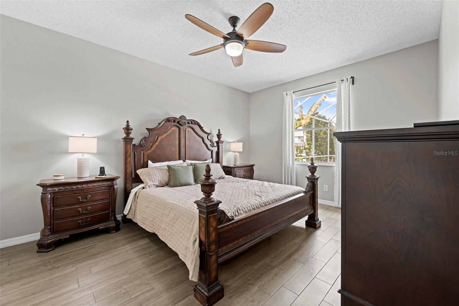 FOX WOOD PH 5 - Residential