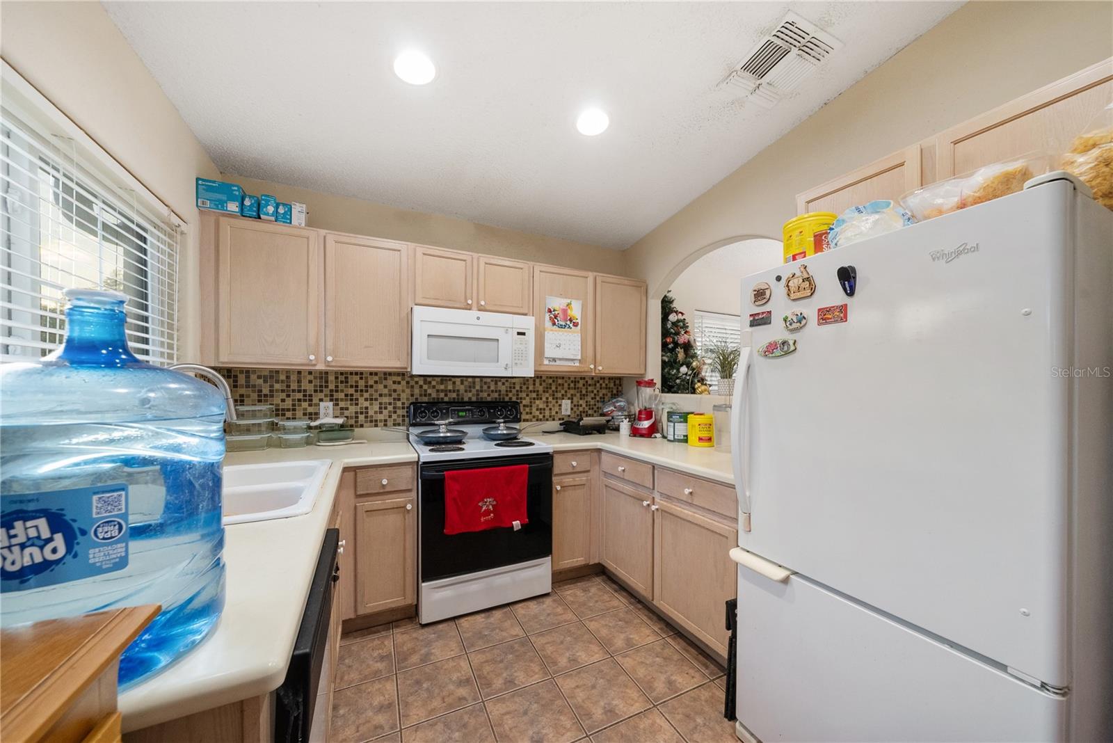 OSPREY COVE AT THE OAKS CONDO PH 14 - Residential