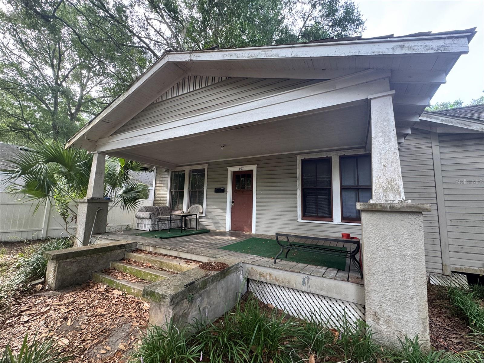 907 NW 11TH AVENUE