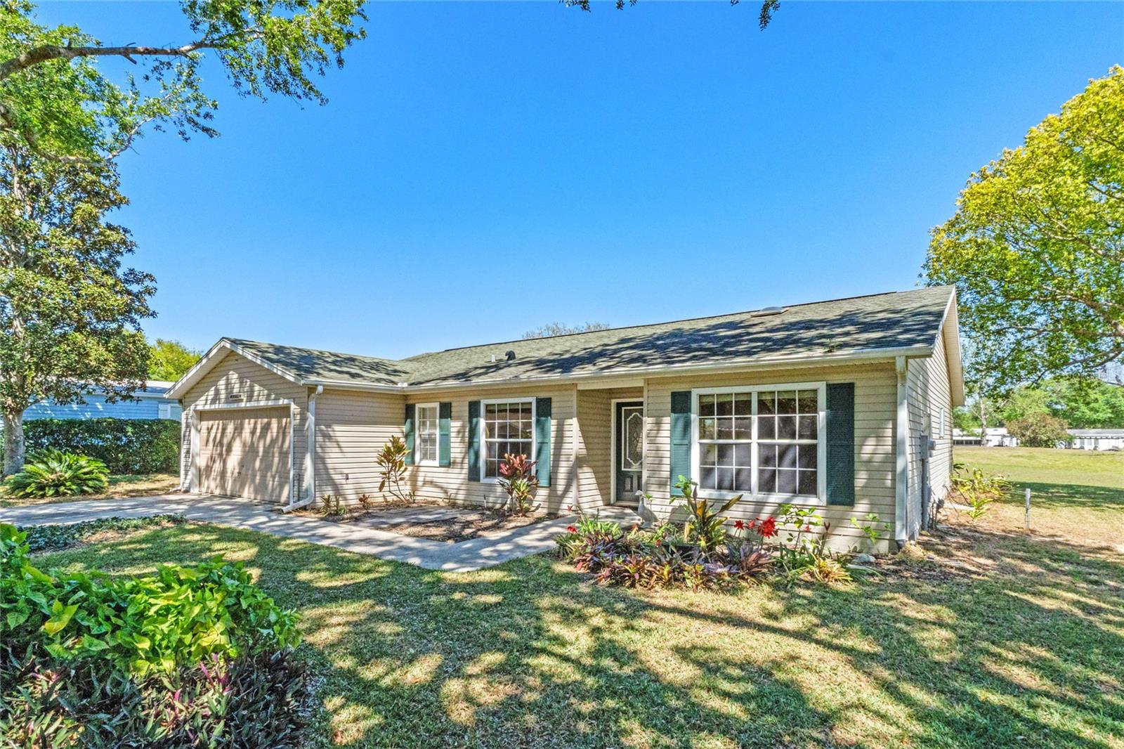 25642 OAK ALLEY