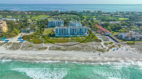 A home in LONGBOAT KEY