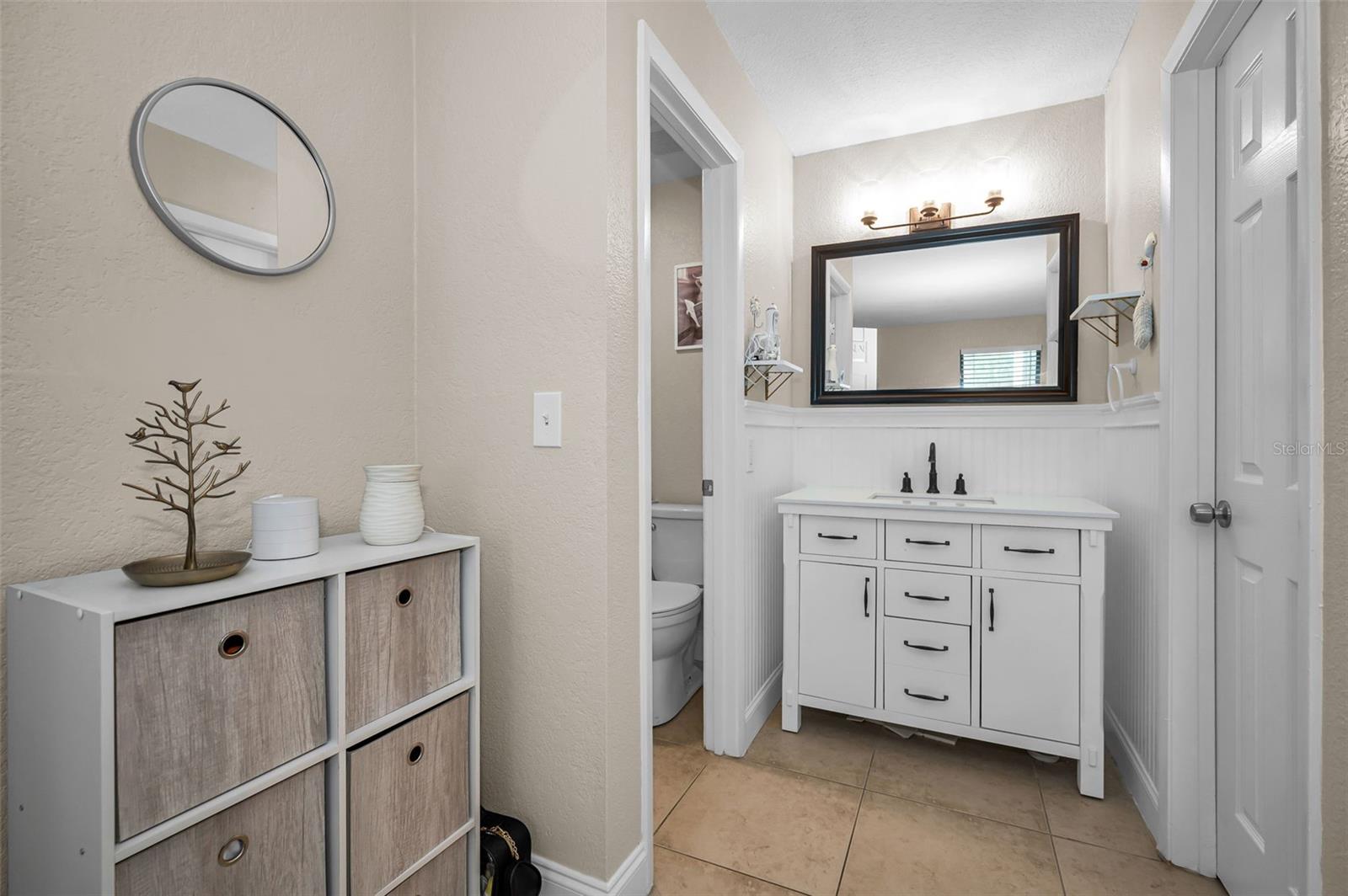 HARBOR CLUB CONDO - Residential