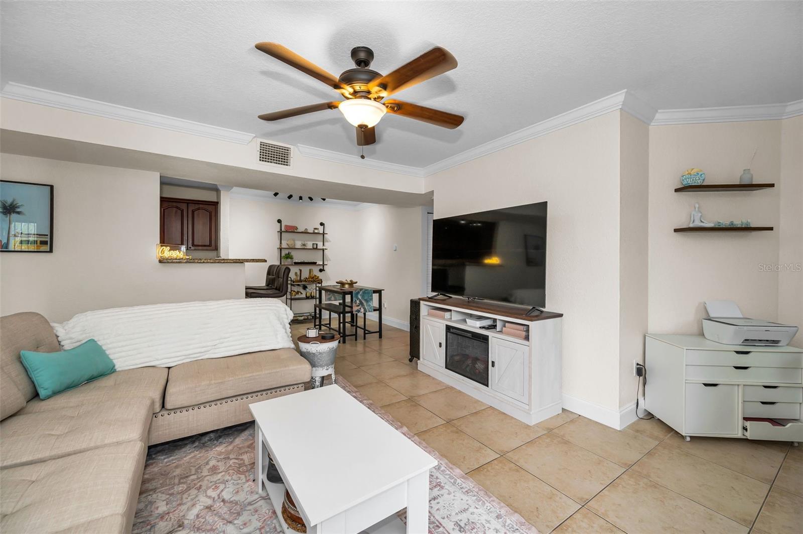 HARBOR CLUB CONDO - Residential