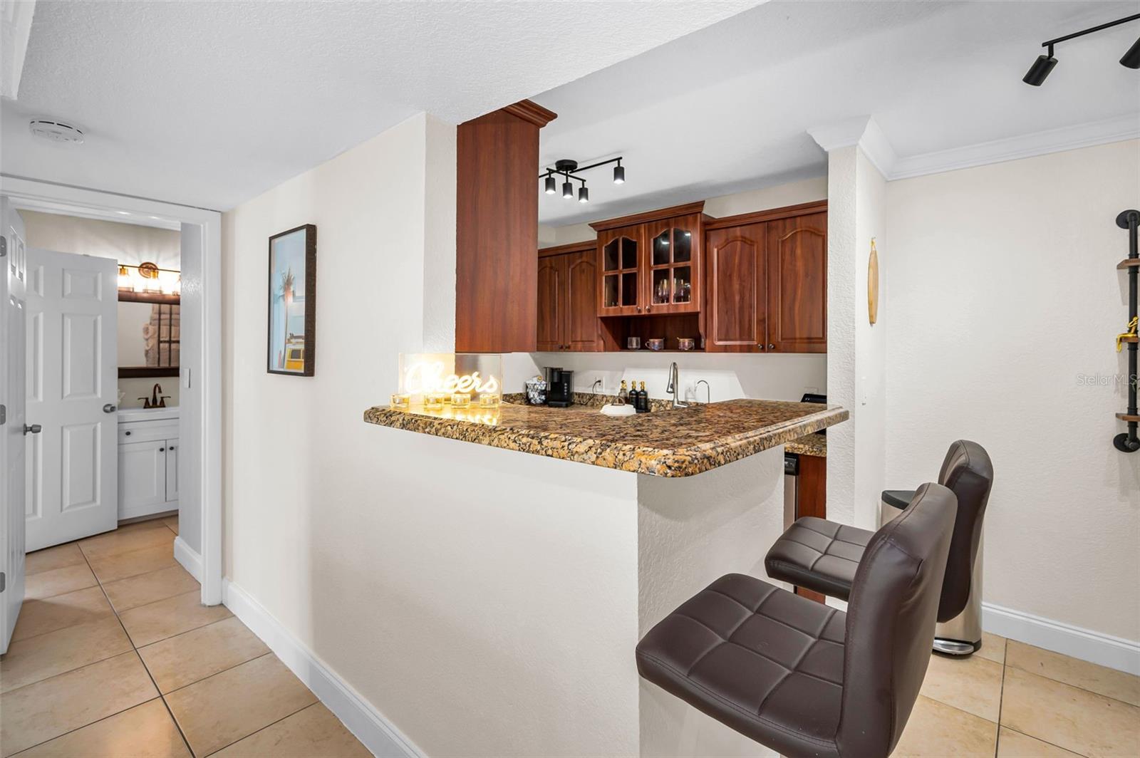 HARBOR CLUB CONDO - Residential