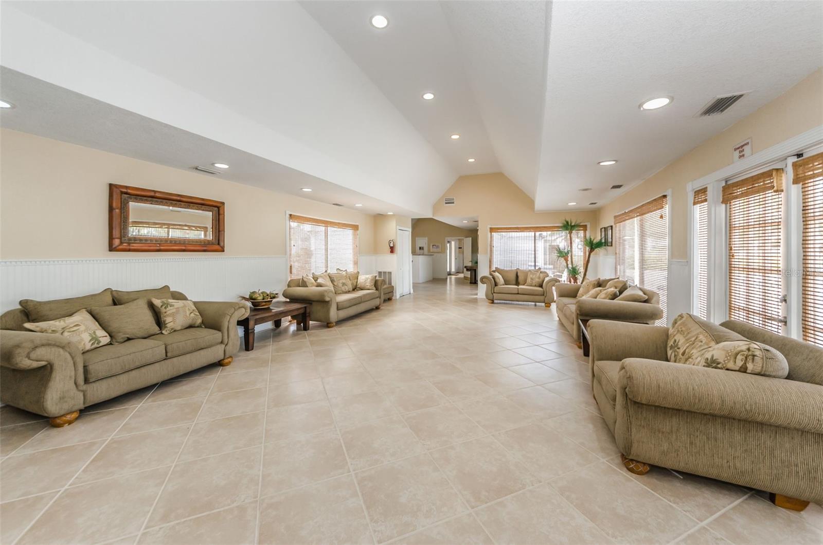 HARBOR CLUB CONDO - Residential