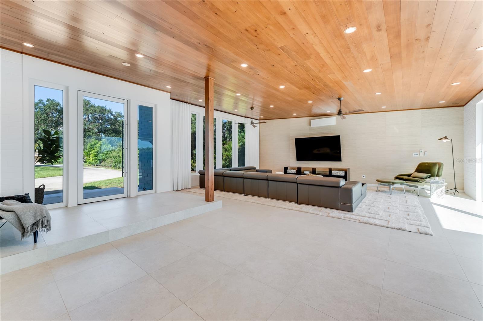 RIVERSIDE PARK NEW SMYRNA - Residential