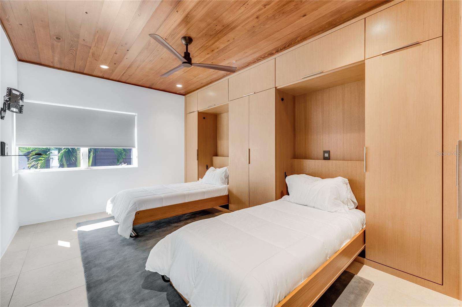 RIVERSIDE PARK NEW SMYRNA - Residential