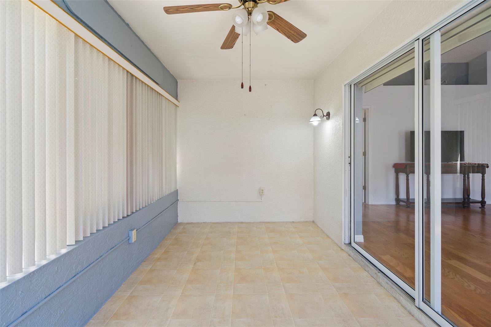 WELLINGTON AT SEVEN HILLS PH5D - Residential
