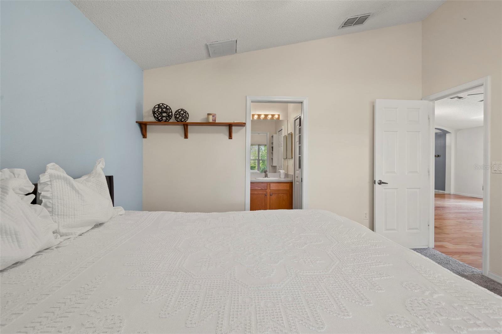WELLINGTON AT SEVEN HILLS PH5D - Residential