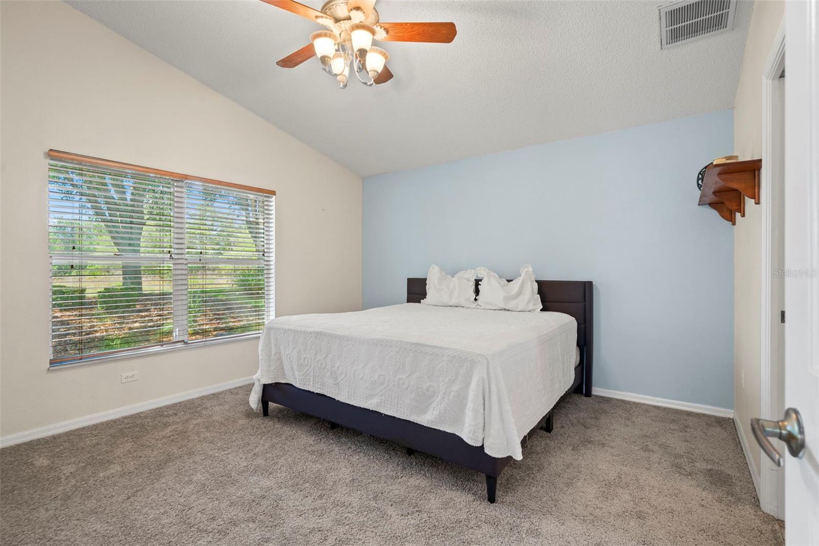 WELLINGTON AT SEVEN HILLS PH5D - Residential