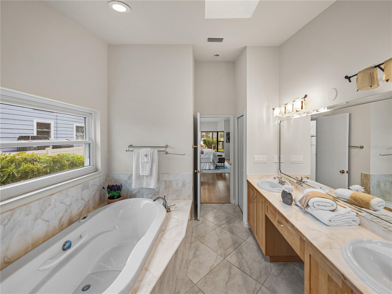 TIERRA VERDE UNIT 1 - Residential