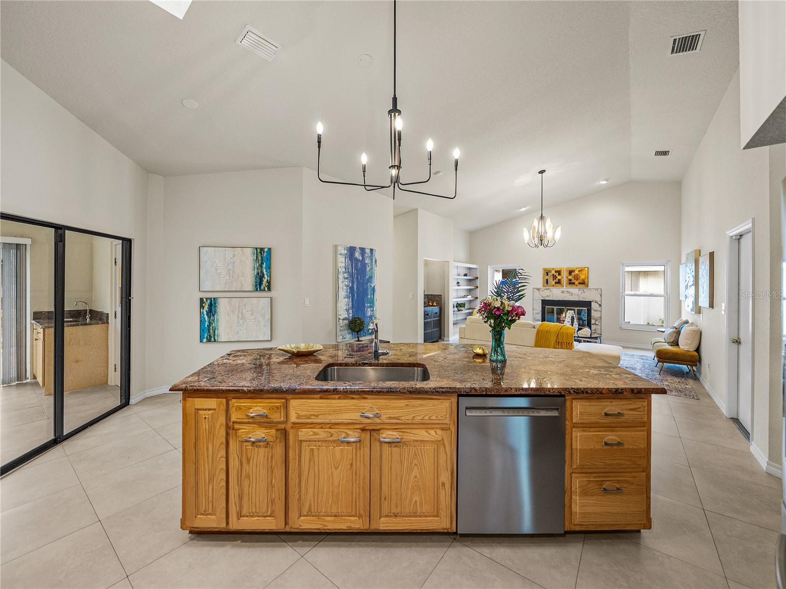 TIERRA VERDE UNIT 1 - Residential