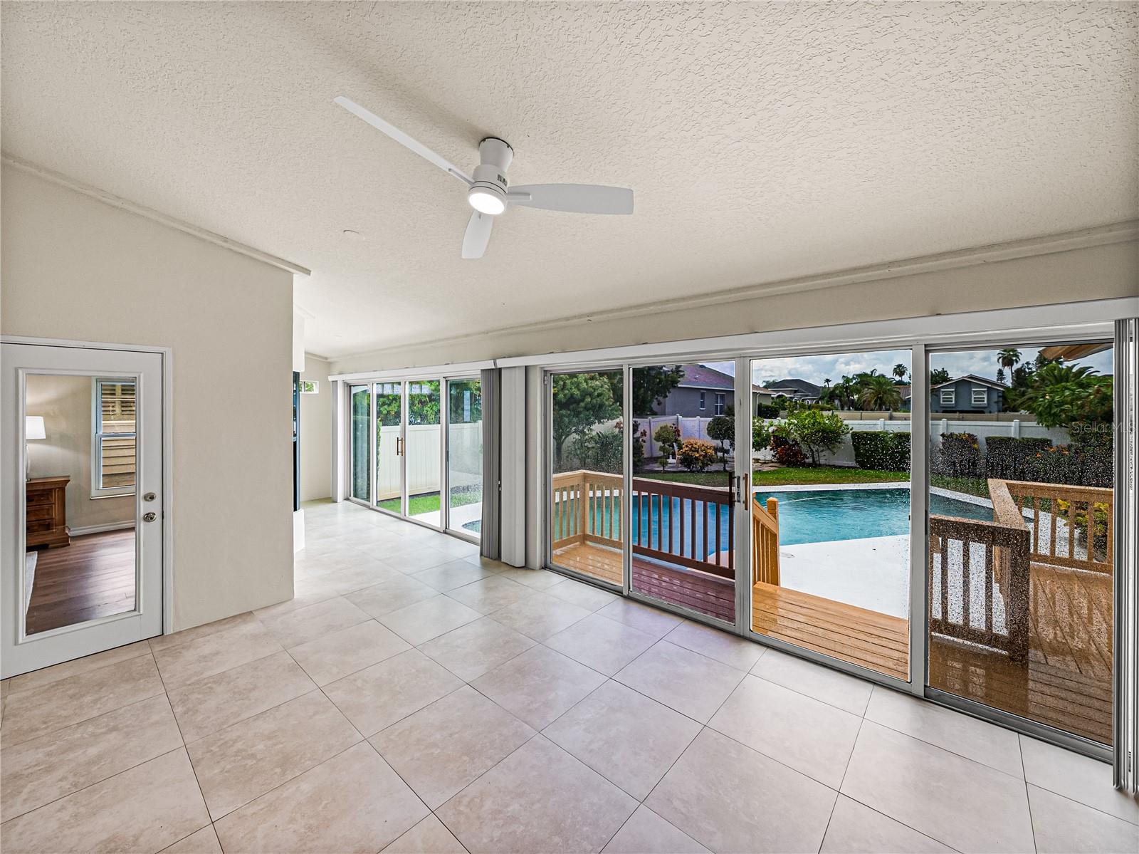 TIERRA VERDE UNIT 1 - Residential