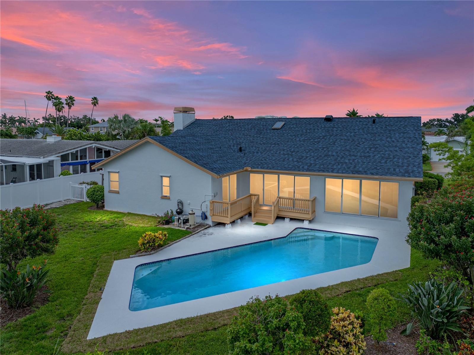 TIERRA VERDE UNIT 1 - Residential