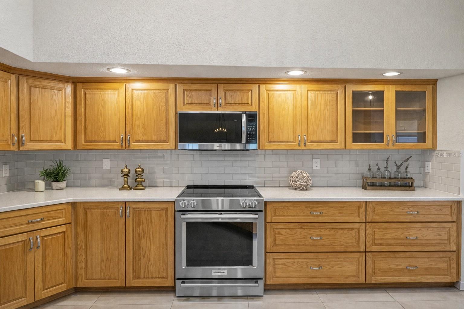 TIERRA VERDE UNIT 1 - Residential