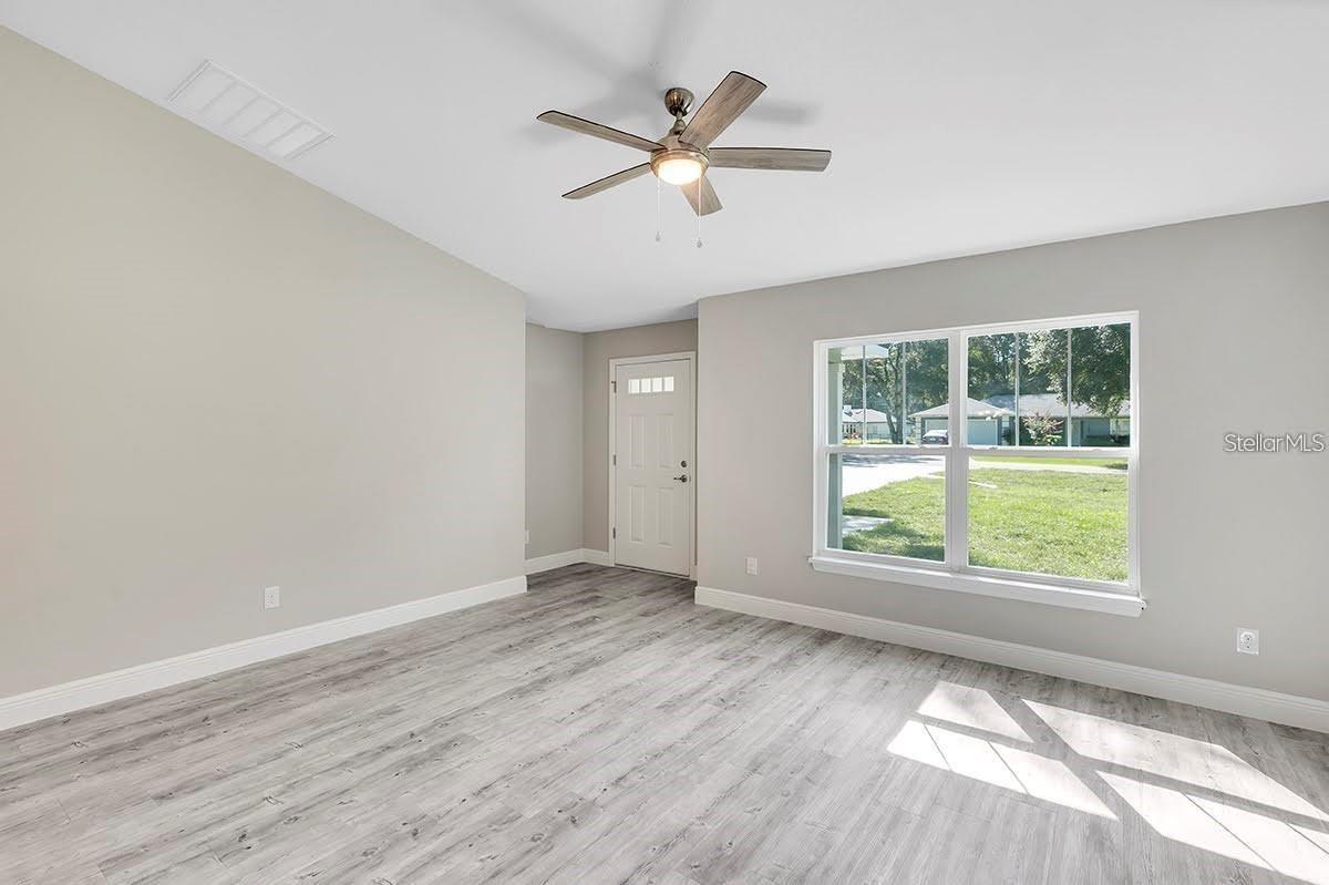 174 PINE CRSE