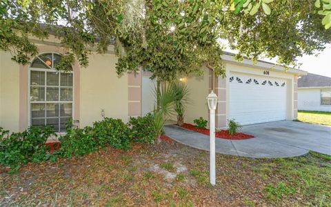 A home in ELLENTON