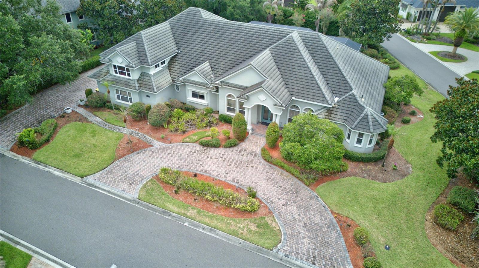 9480 WATERFORD OAKS DRIVE