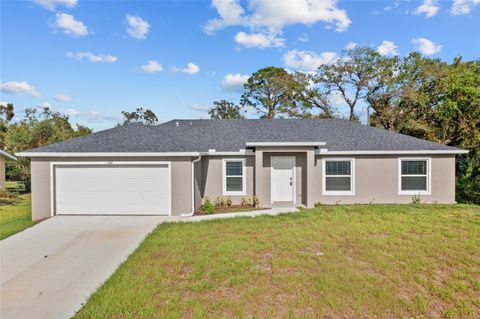 A home in PORT CHARLOTTE