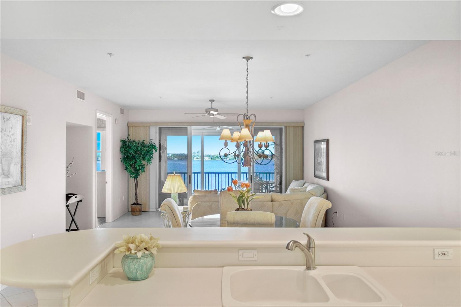 BAYPOINTE VISTA 1 - Residential