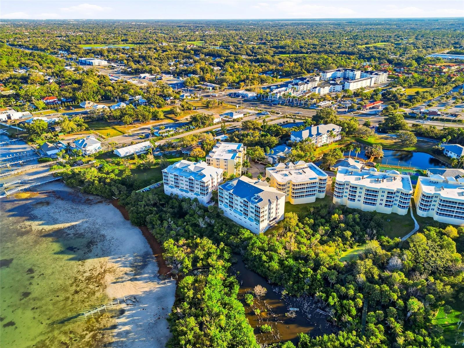 BAYPOINTE VISTA 1 - Residential