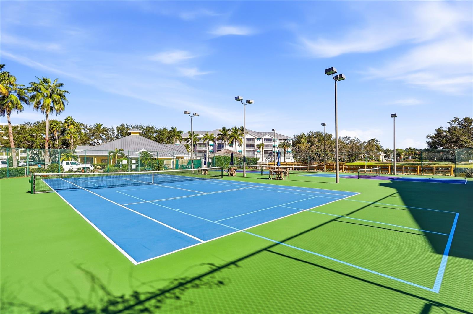 BAYPOINTE VISTA 1 - Residential