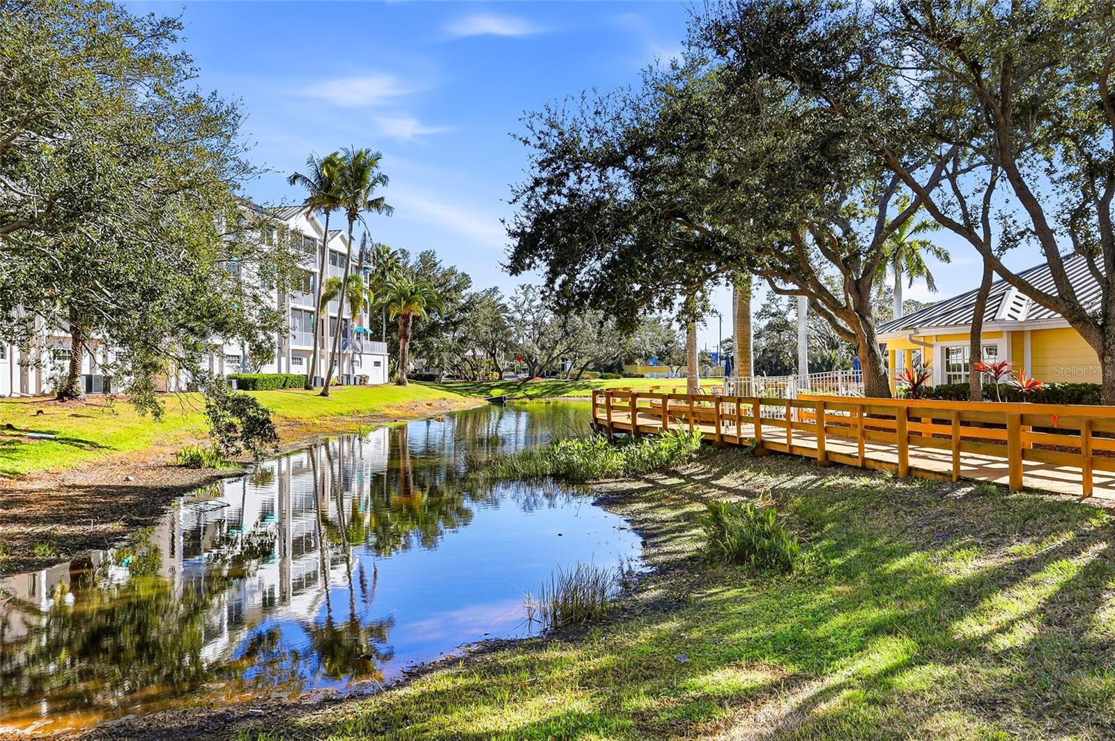 BAYPOINTE VISTA 1 - Residential