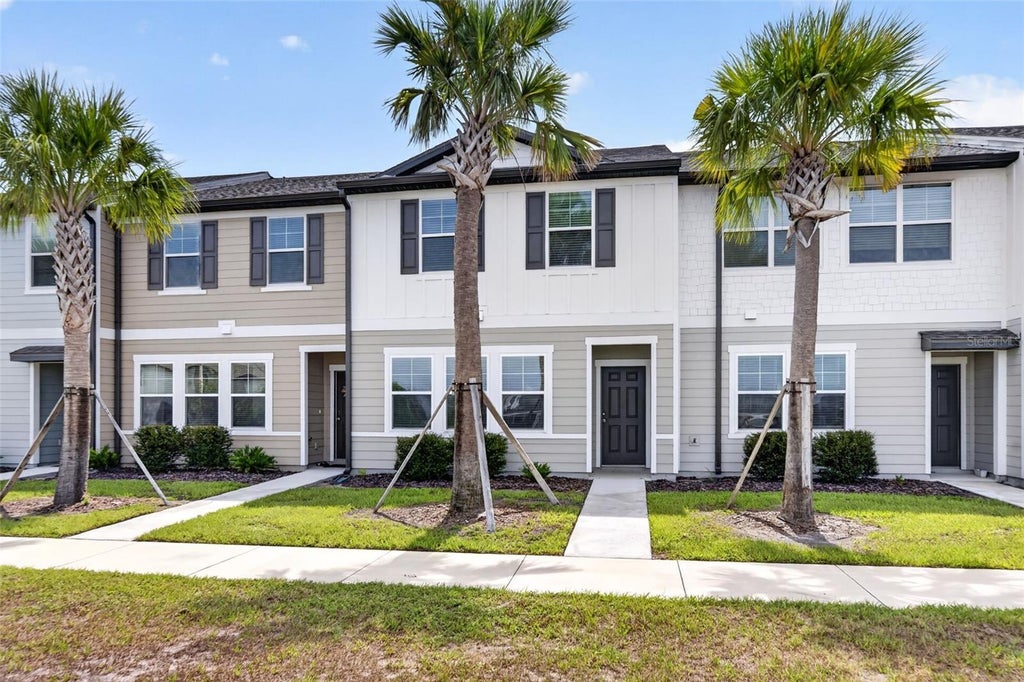 Photo of 381 Grand Pine Lane, Saint Cloud, FL 34771 (MLS # O6450247)