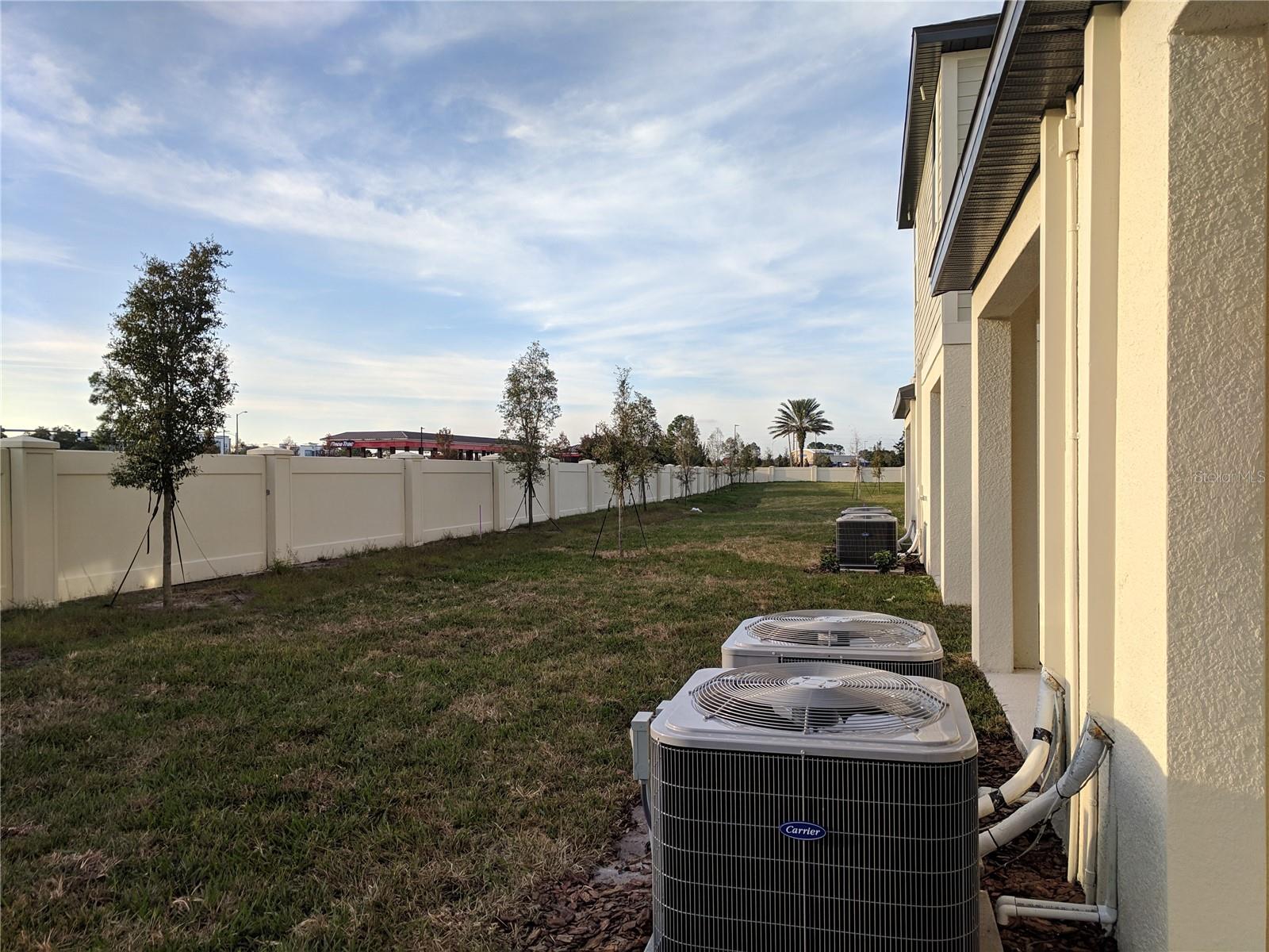 ARBORS/MDW WOODS - Residential Lease