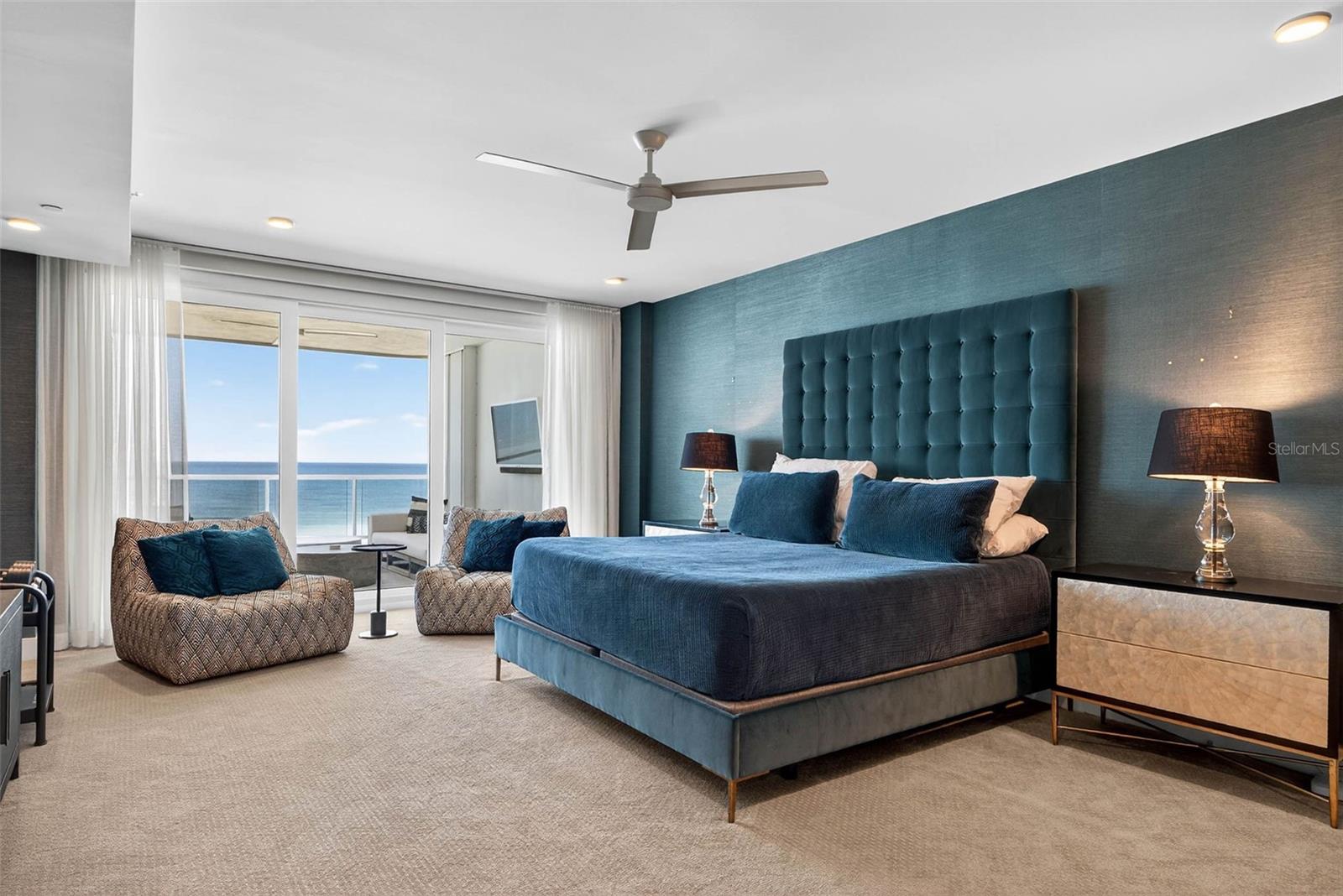 ONELLA CONDO - Residential