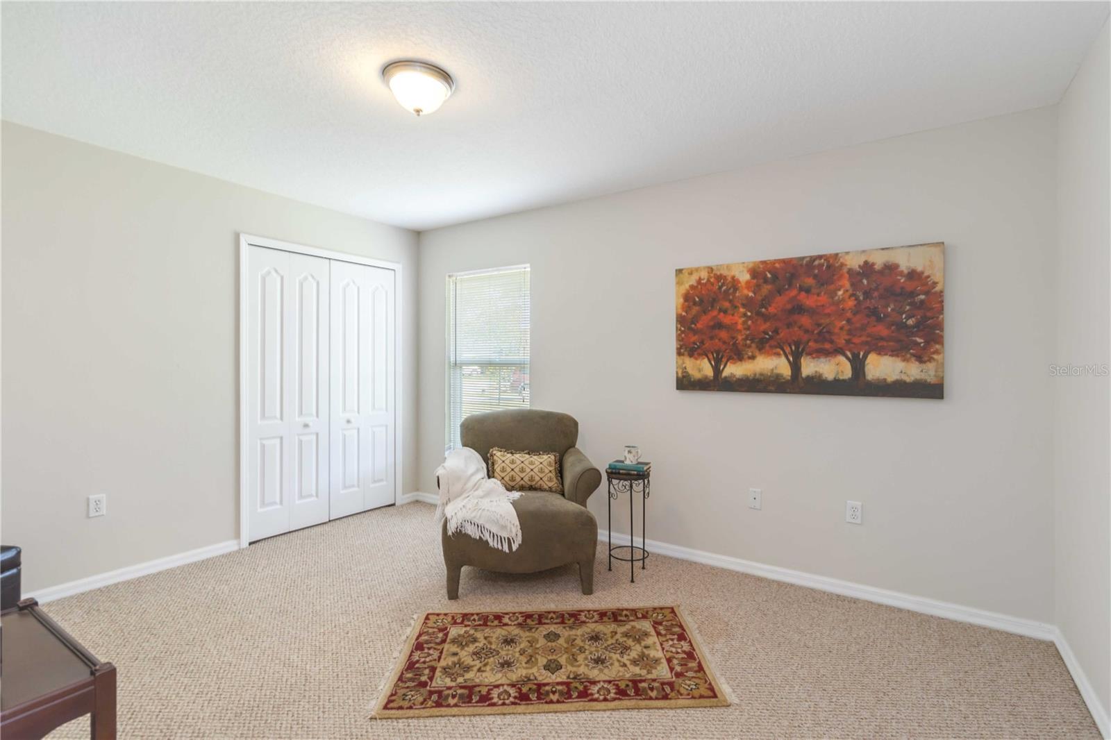 GROVE POINTE - Residential