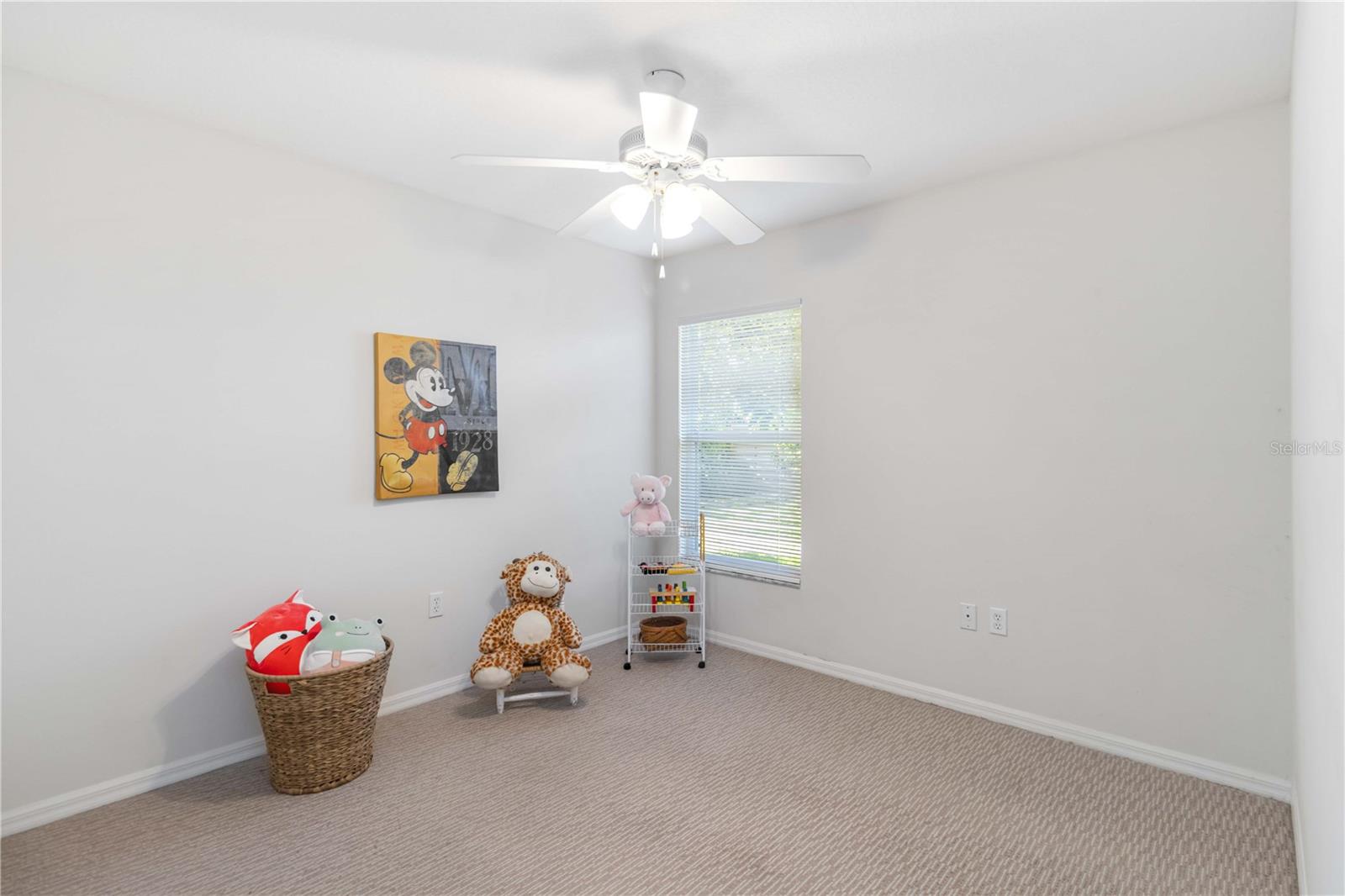 GROVE POINTE - Residential