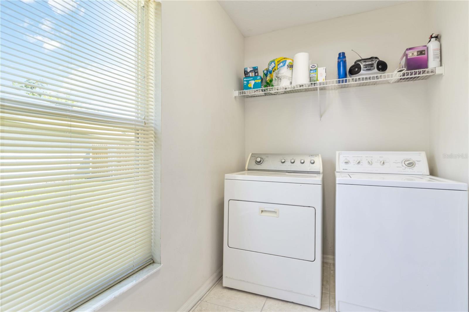 GROVE POINTE - Residential