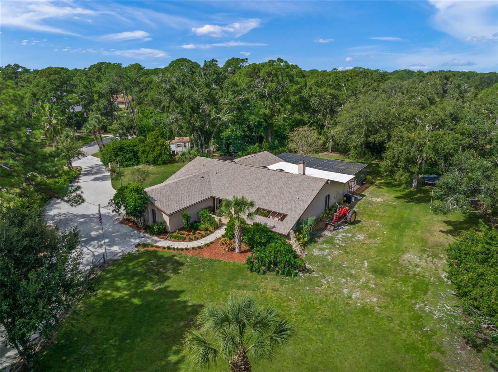 HIDDEN OAKS ESTATES - Residential