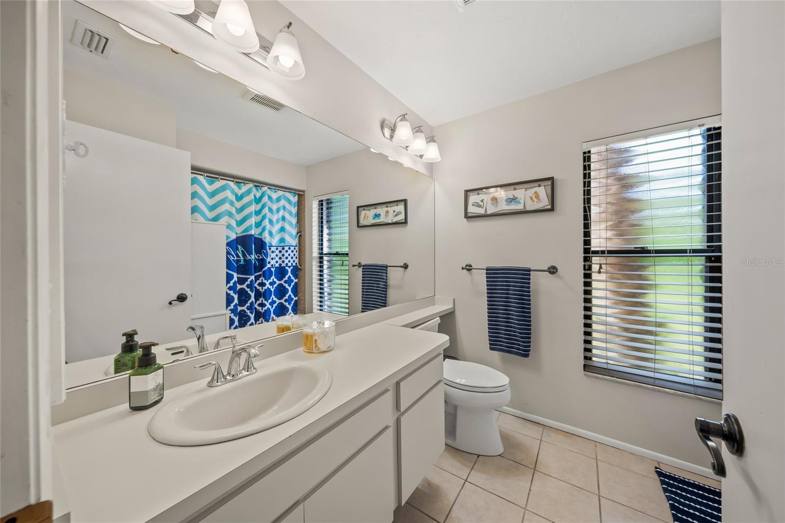 HIDDEN OAKS ESTATES - Residential