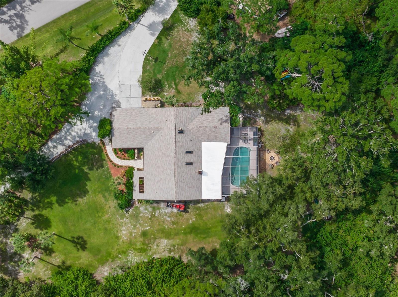 HIDDEN OAKS ESTATES - Residential